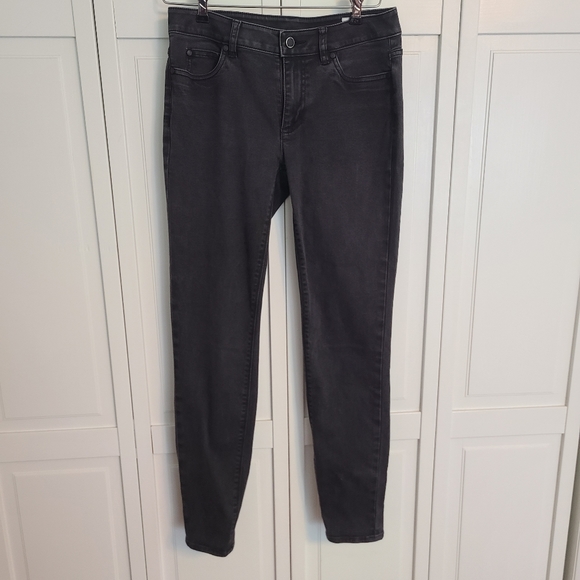 Two by Vince Camuto skinny jeans - Picture 6 of 7